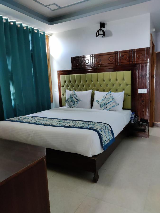 Bed and Breakfast Golden Oak Шимла Экстерьер фото