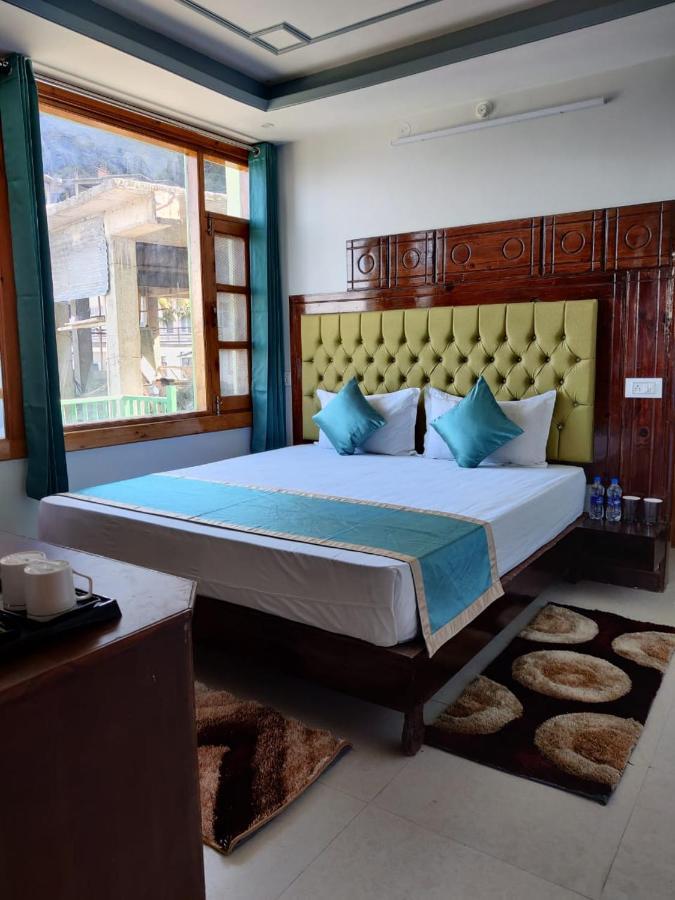 Bed and Breakfast Golden Oak Шимла Экстерьер фото