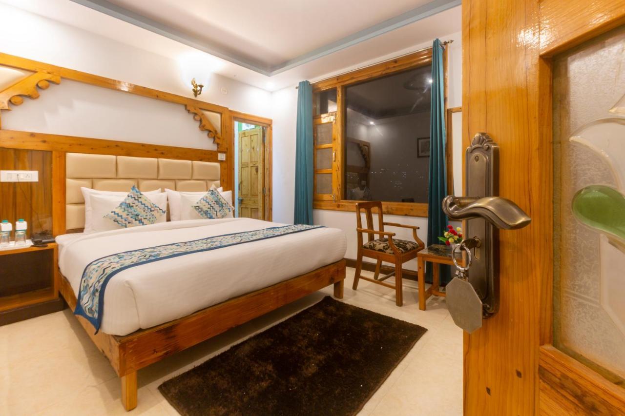 Bed and Breakfast Golden Oak Шимла Экстерьер фото